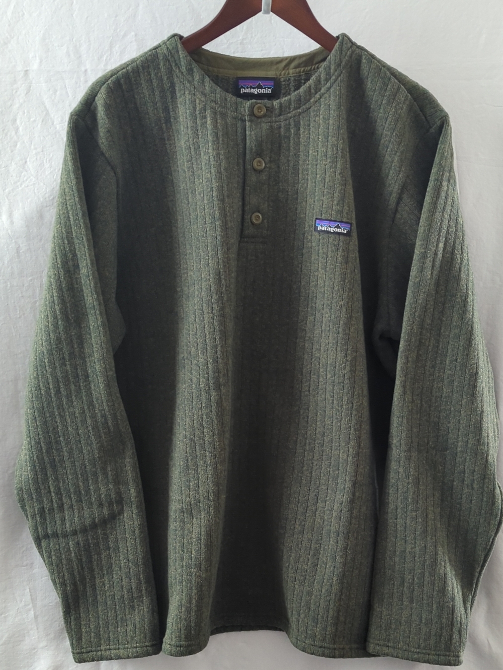 Patagonia Olive Green Ribbed Henley Sweater